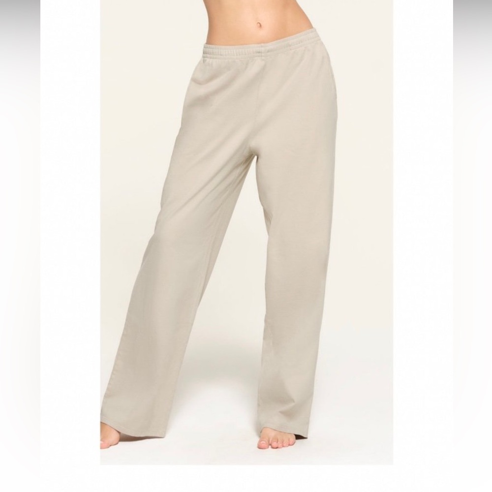Skims outdoor jersey pants size XS stone. Excellent condition